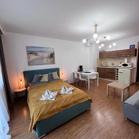 Apartamenty Na Zdrojowej 슈비노우이스쳬 외부 사진