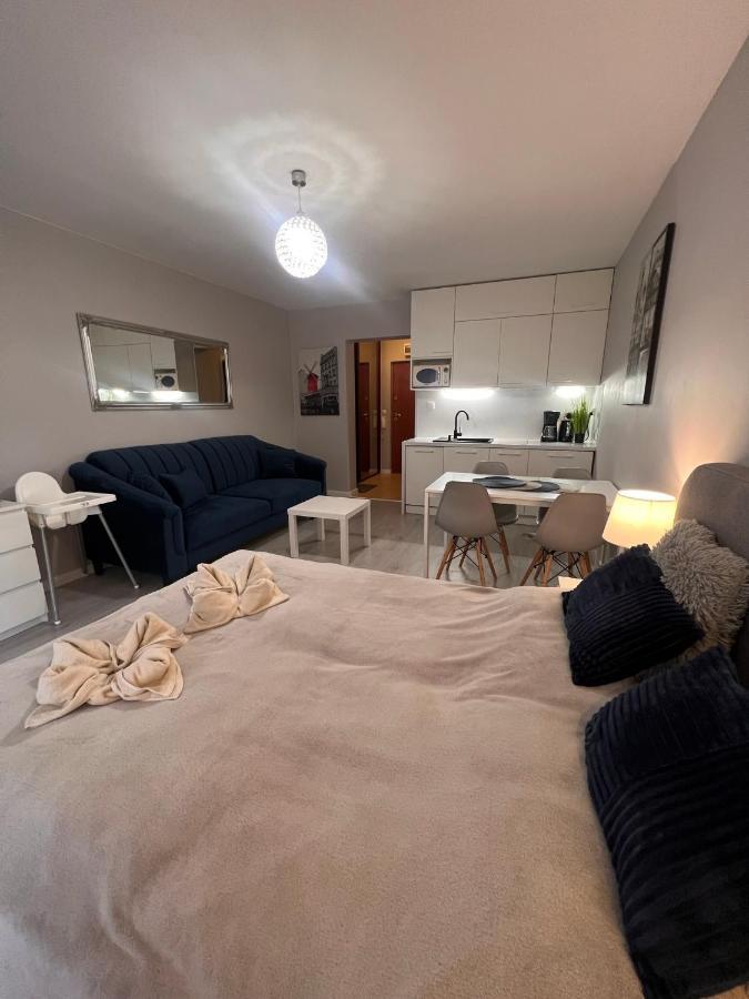 Apartamenty Na Zdrojowej 슈비노우이스쳬 외부 사진