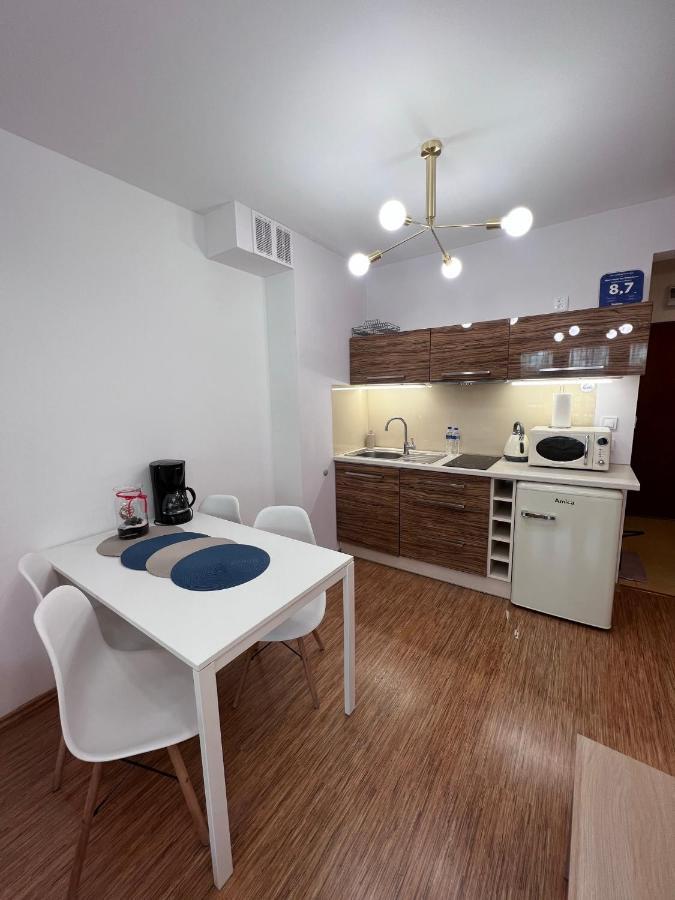 Apartamenty Na Zdrojowej 슈비노우이스쳬 외부 사진
