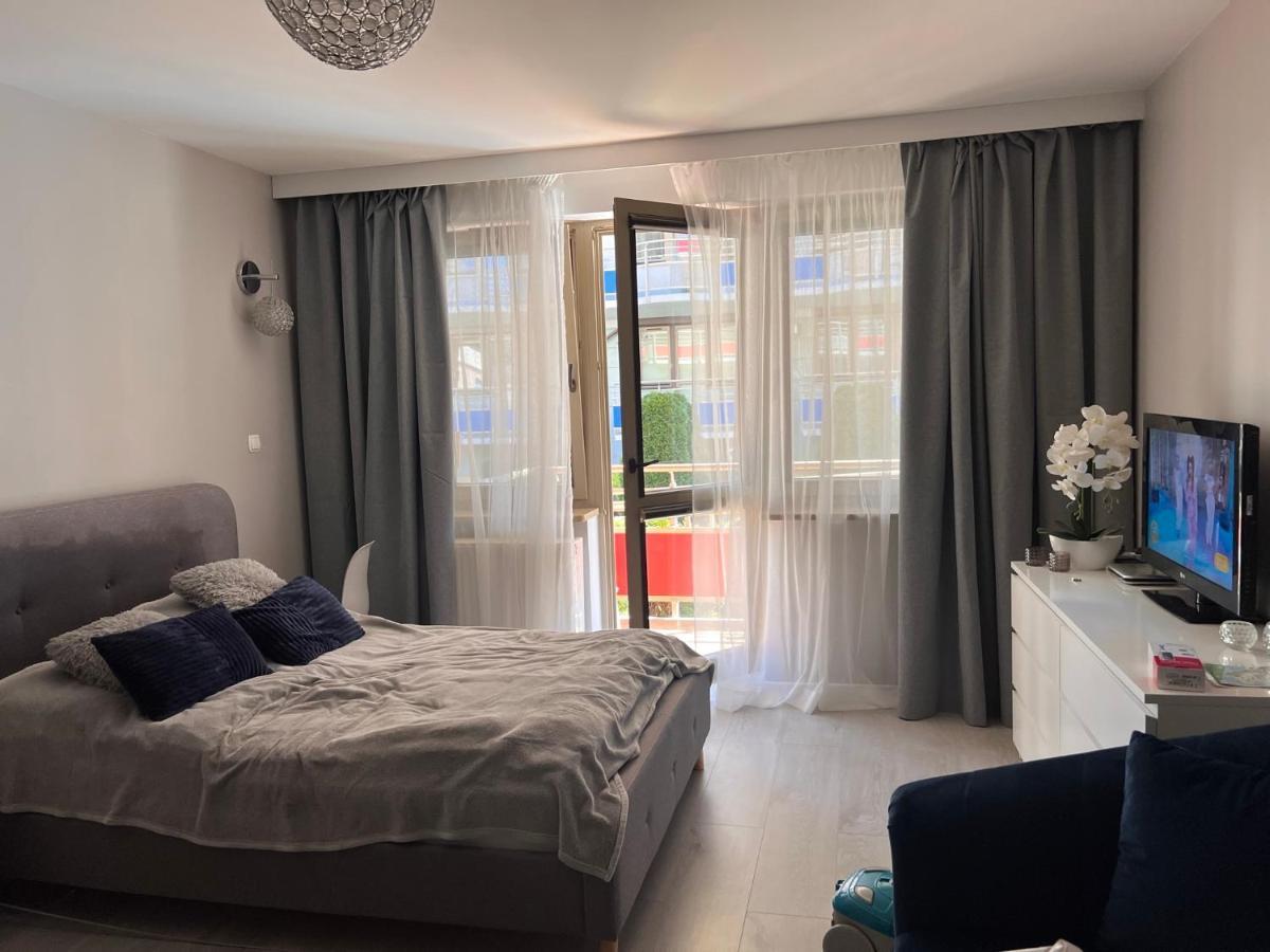 Apartamenty Na Zdrojowej 슈비노우이스쳬 외부 사진